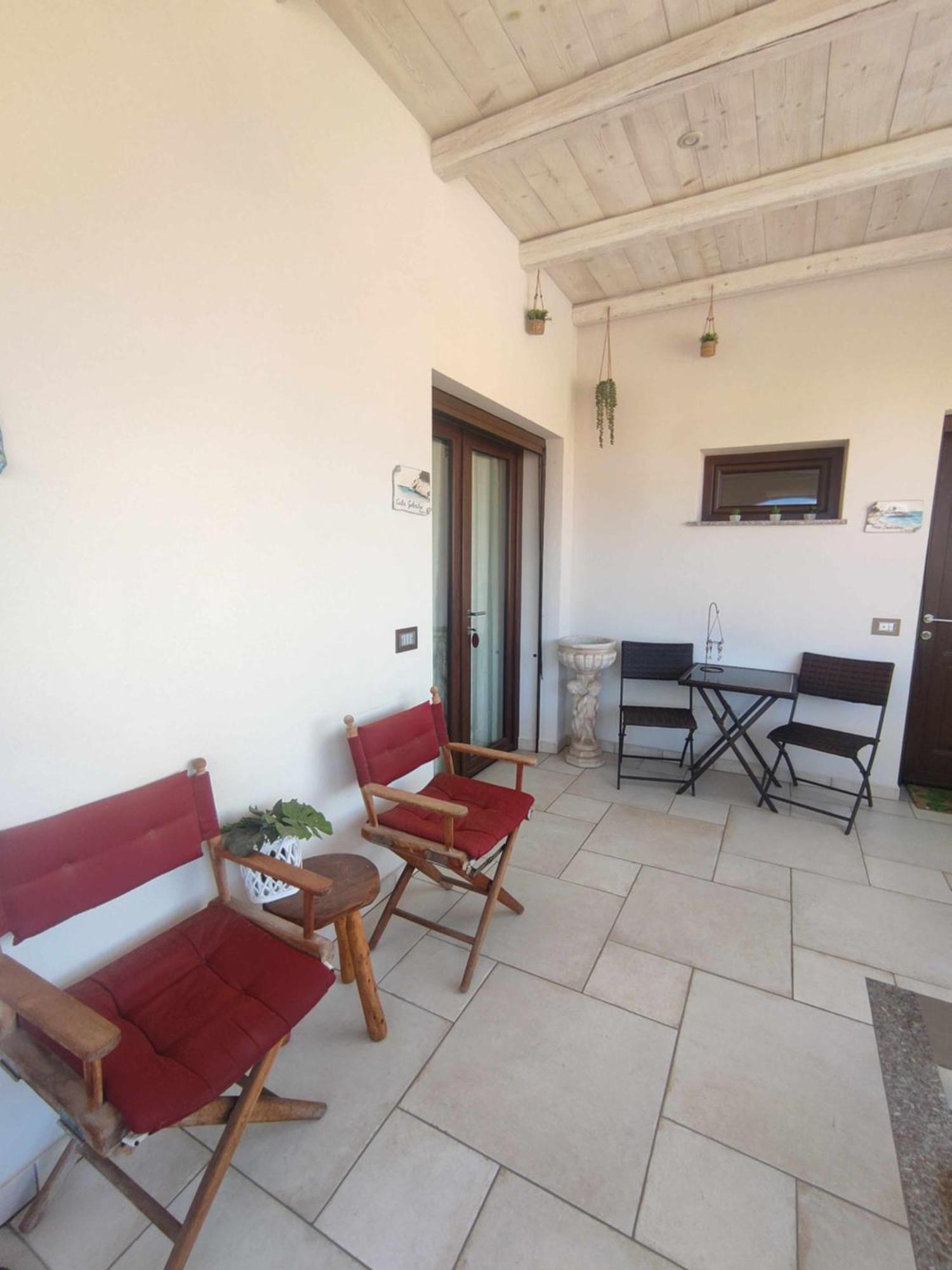 Villa Bianca Bb E Apartments Àrbatax Exteriér fotografie