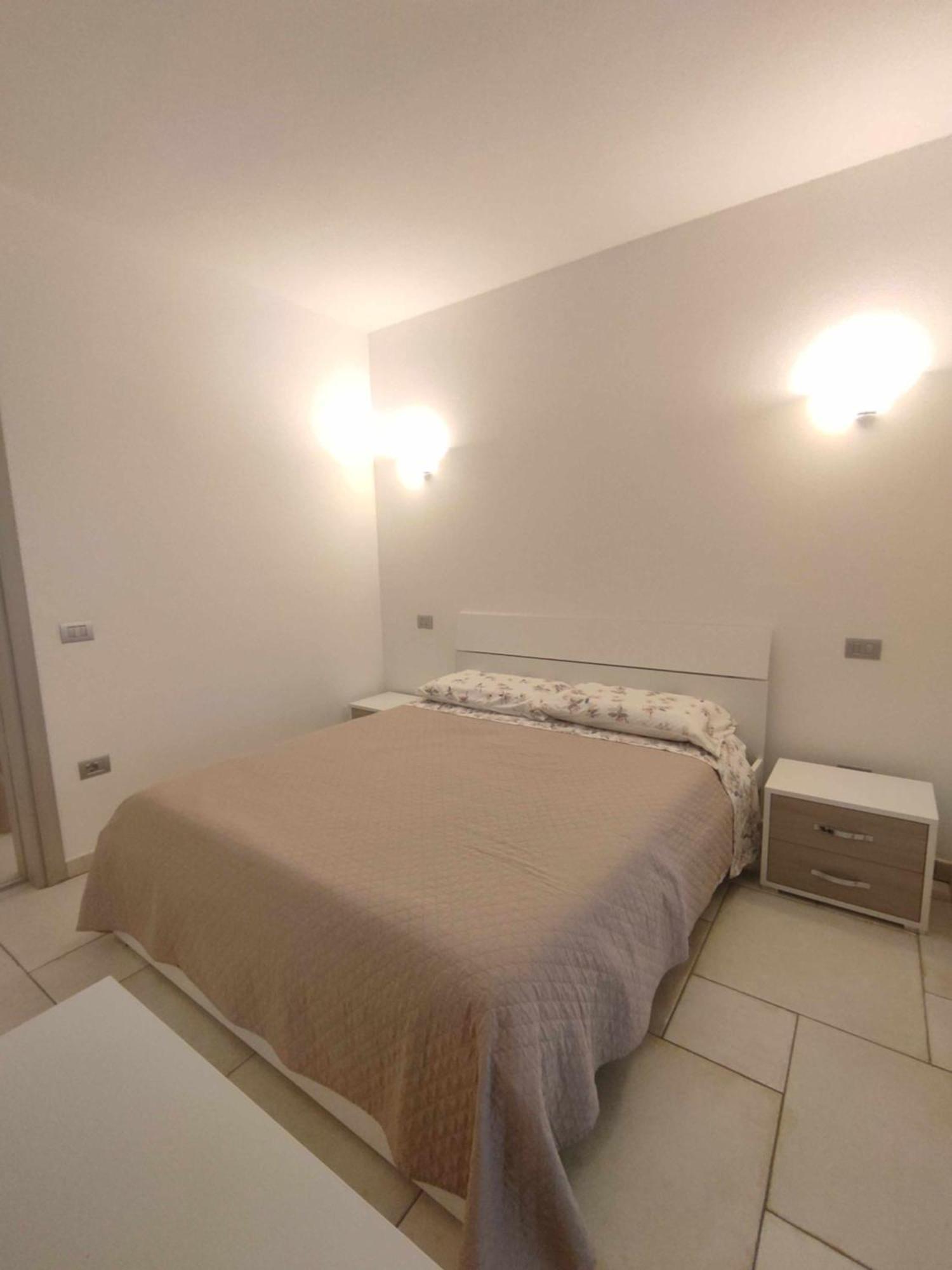 Villa Bianca Bb E Apartments Àrbatax Exteriér fotografie
