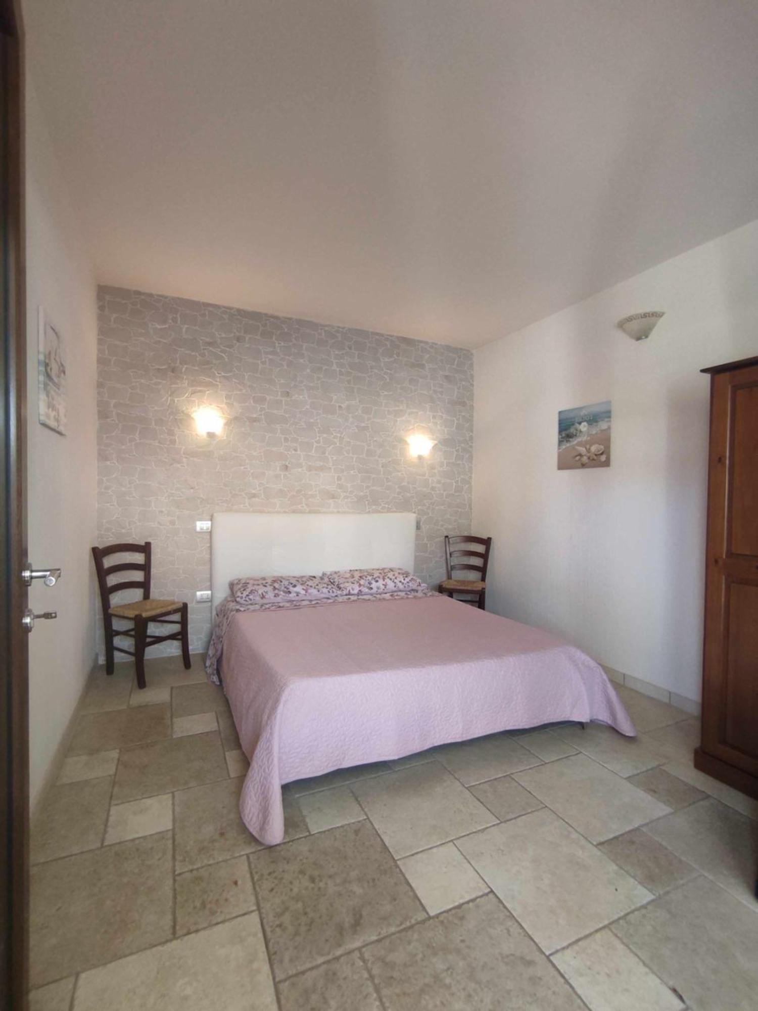 Villa Bianca Bb E Apartments Àrbatax Exteriér fotografie