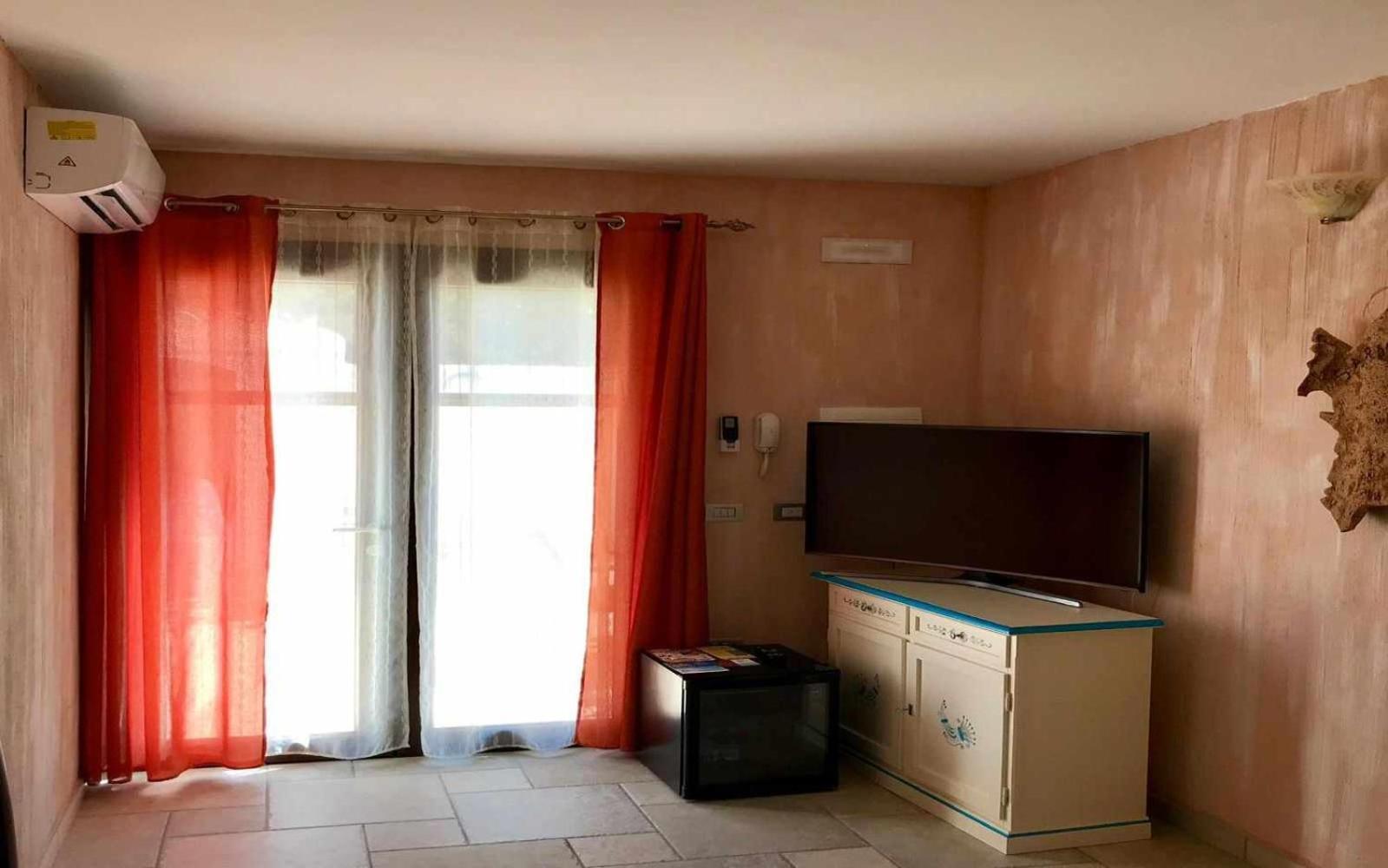 Villa Bianca Bb E Apartments Àrbatax Exteriér fotografie
