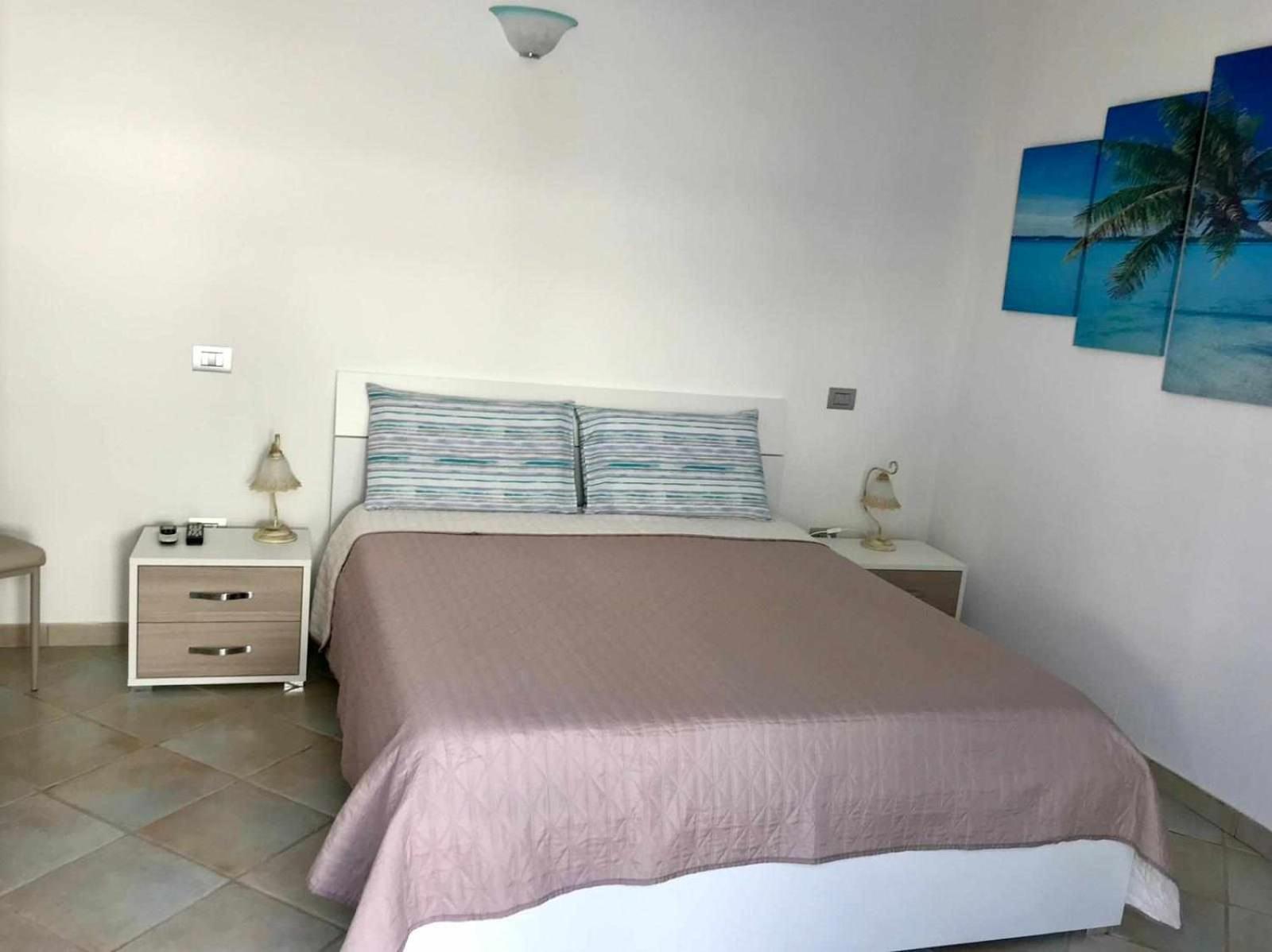 Villa Bianca Bb E Apartments Àrbatax Exteriér fotografie