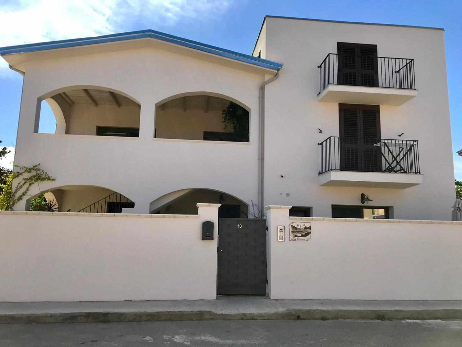 Villa Bianca Bb E Apartments Àrbatax Exteriér fotografie